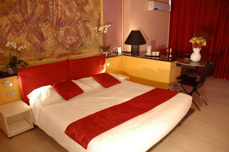 Conca Azzurra Wellness & Beauty Hotel Ranco Dış mekan fotoğraf