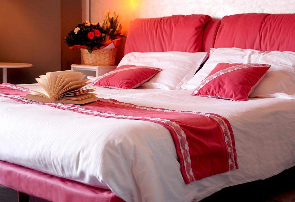 Conca Azzurra Wellness & Beauty Hotel Ranco Dış mekan fotoğraf